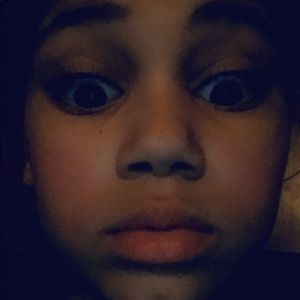 Meet your Posher, Talashia